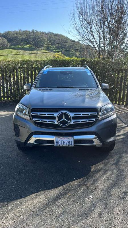 Mercedes GLS windshield replacement, Newport Beach — Auto Glass of OC